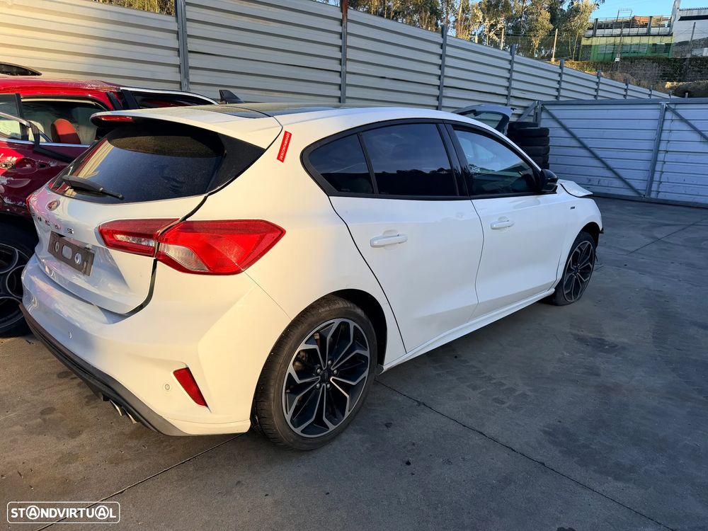 FORD FOCUS ST-LINE 1.0 125 CV DE 2020 EM CENTRO DE ABATE (FIM DE VIDA) - 1