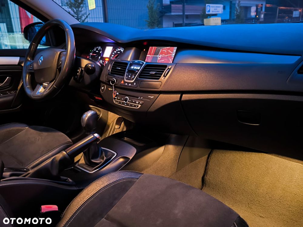 Renault Laguna dCi 110 FAP Limited - 11