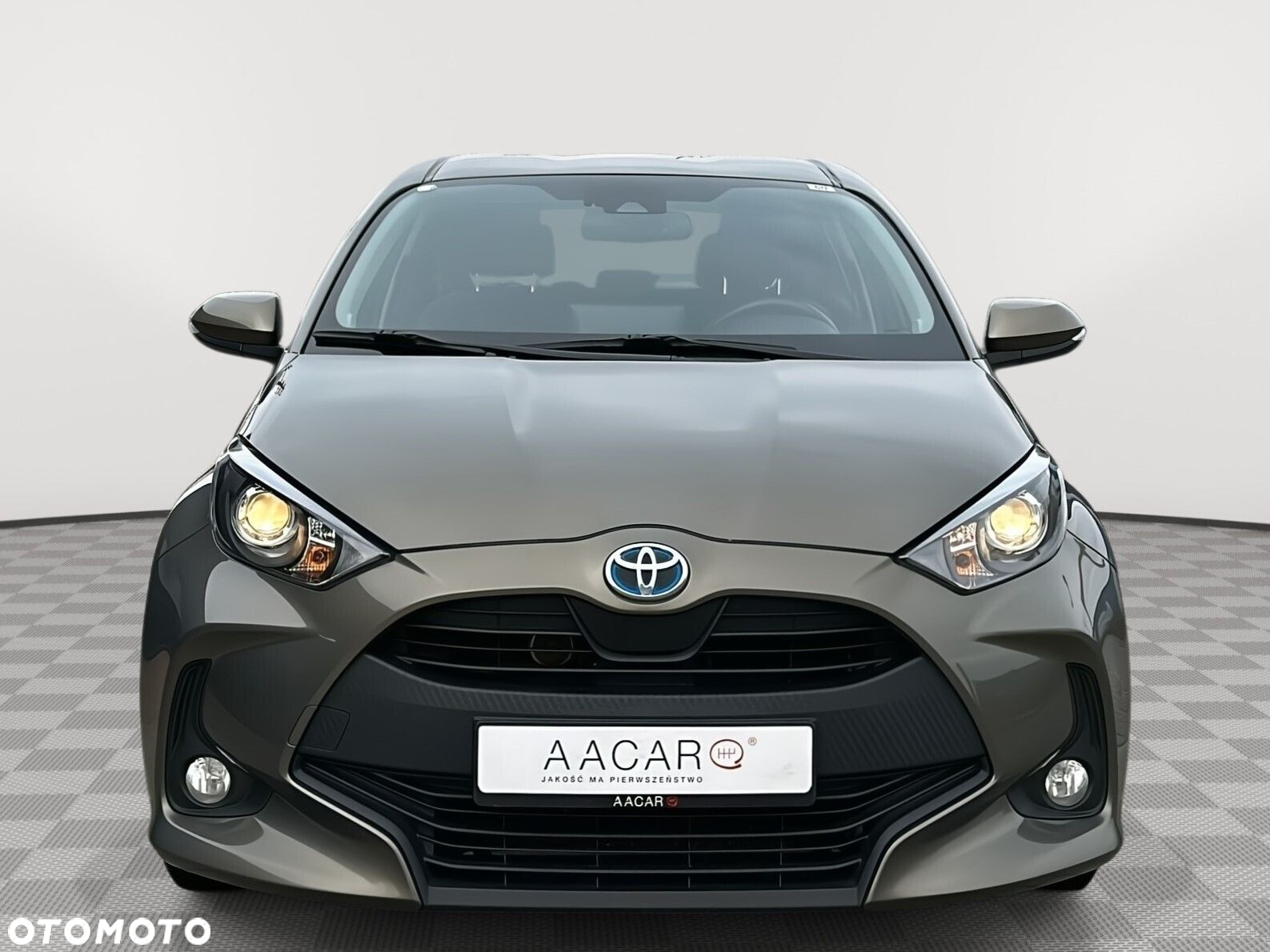 Toyota Yaris - 6