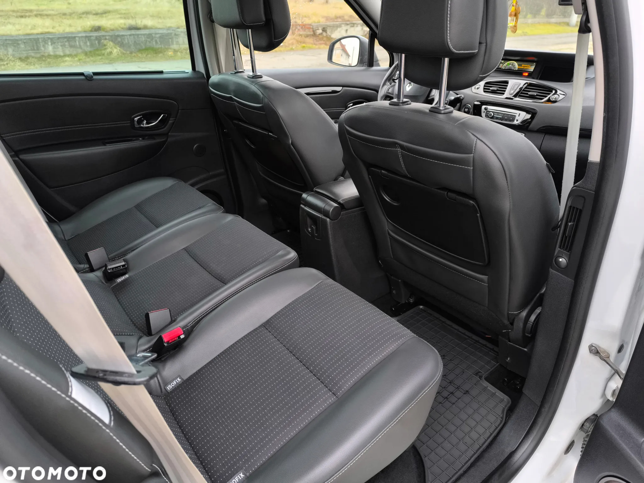 Renault Grand Scenic dCi 130 FAP Start & Stop Bose Edition - 20