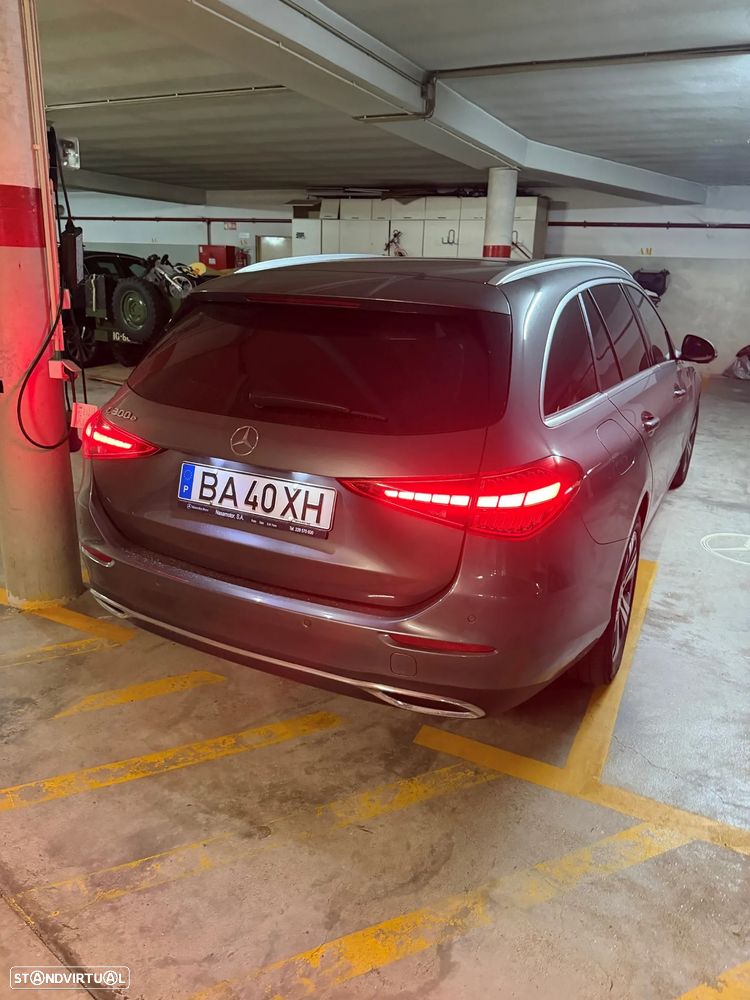 Mercedes-Benz C 300 e - 3