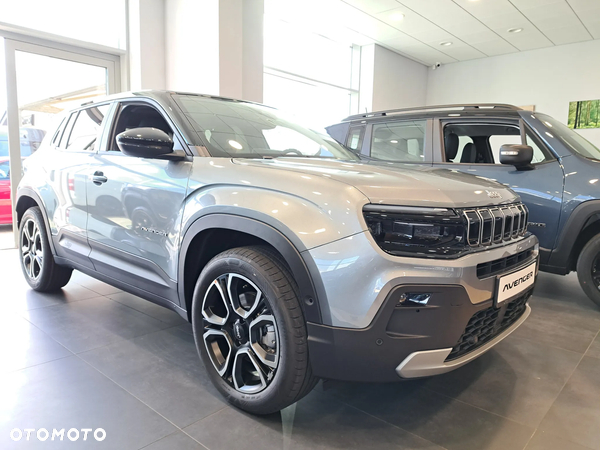 Jeep Avenger 1.2 T3 mHEV Summit FWD eDCT6