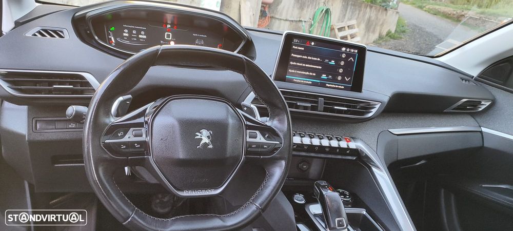 Peugeot 3008 1.6 BlueHDi GT Line Grip Control EAT6 - 23