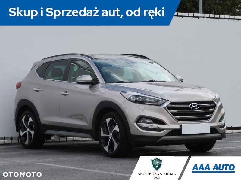 Hyundai Tucson - 2