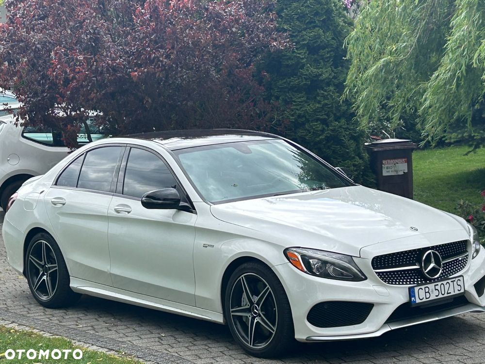 Mercedes-Benz Klasa C AMG 43 4Matic 9G-TRONIC - 39