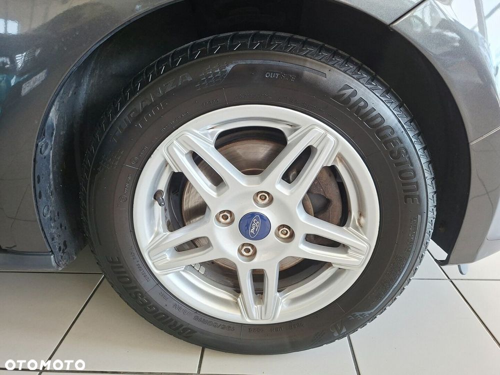 Ford Courier - 9