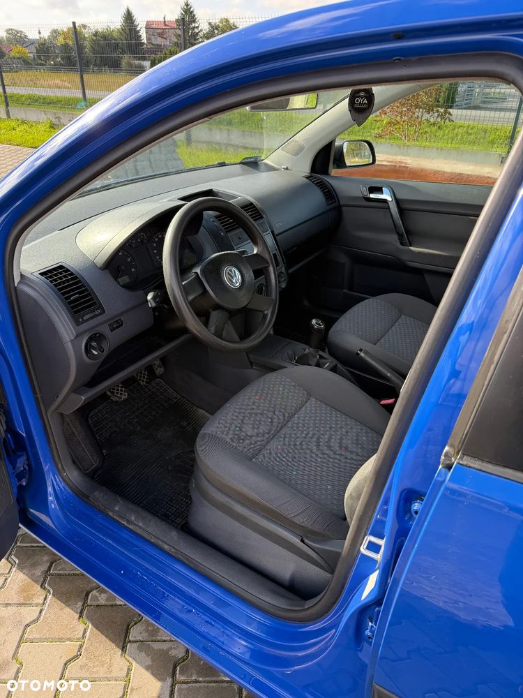 Volkswagen Polo 1.4 16V Basis - 6