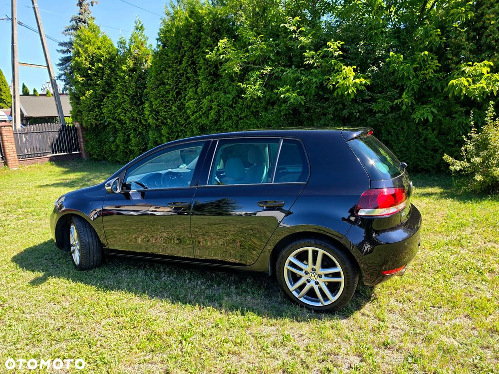 Volkswagen Golf 1.4 TSI Highline - 24