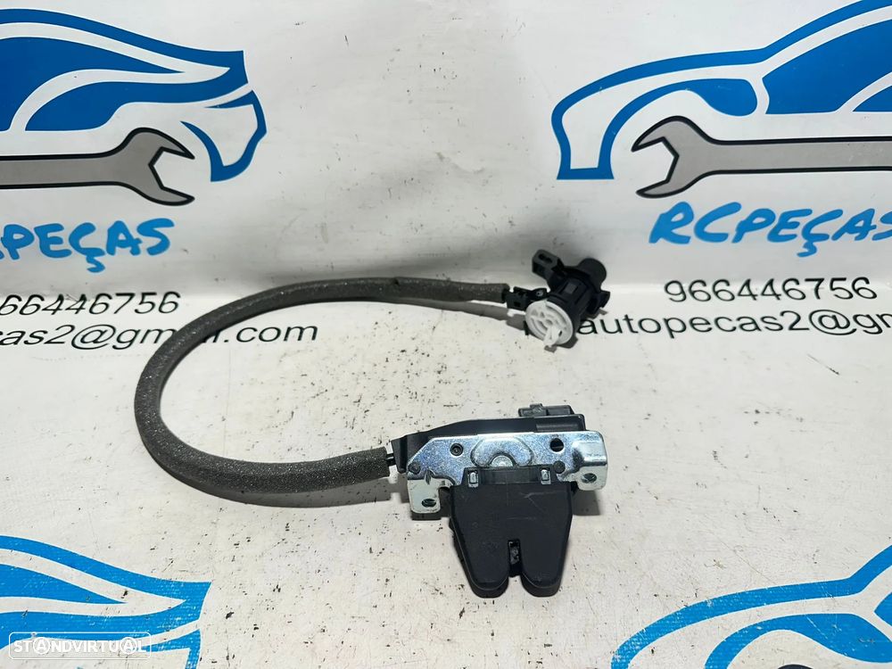 .Fecho Mala Eletrico Mercedes-Benz Classe C W204 A2047500185 2007 - 2014 - 2