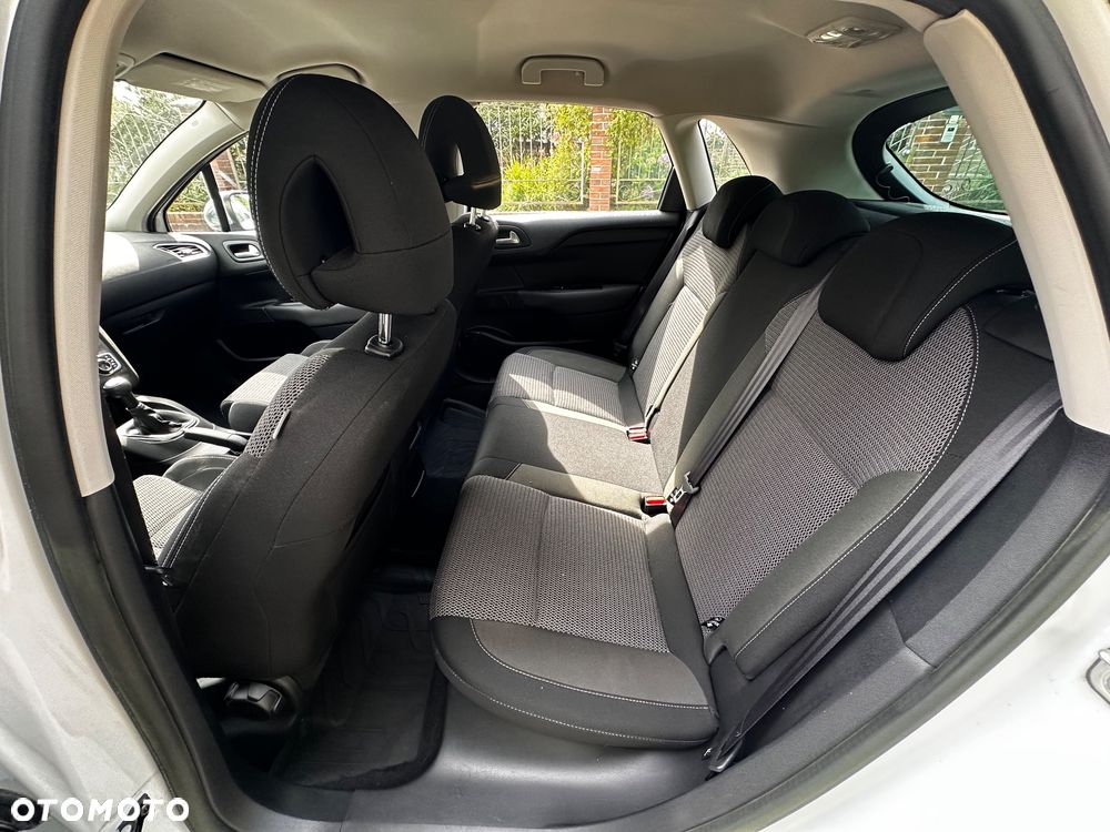 Citroën C4 1.6 VTi Exclusive - 7