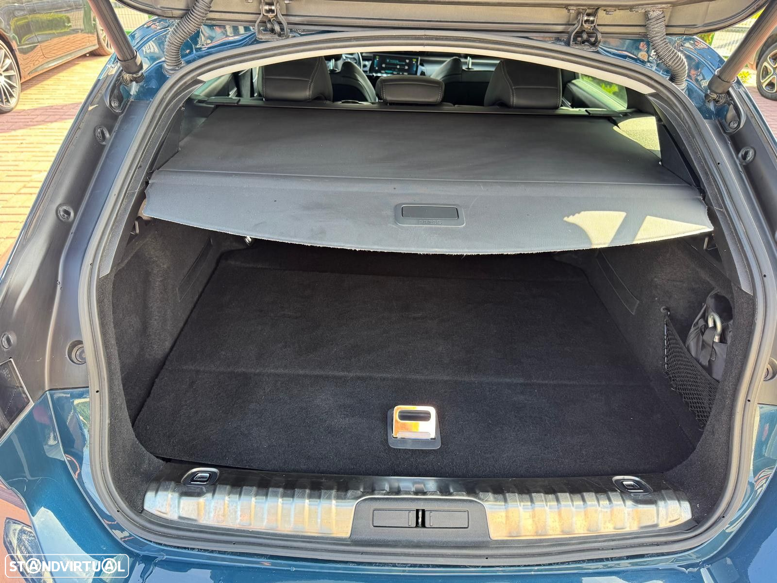 Peugeot 508 SW 1.6 Hybrid Allure e-EAT8 - 13