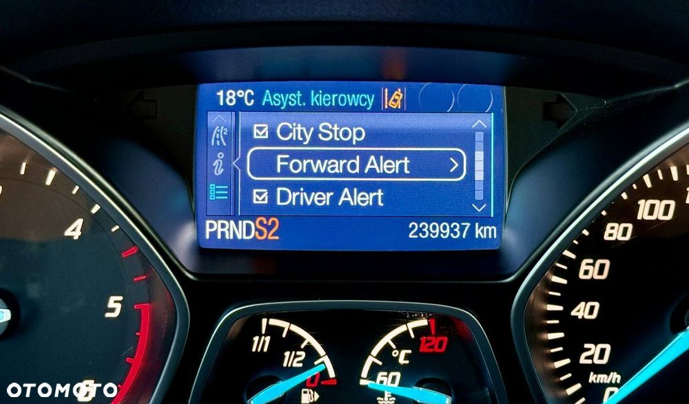 Ford Kuga 2.0 TDCi 4x4 Individual - 28