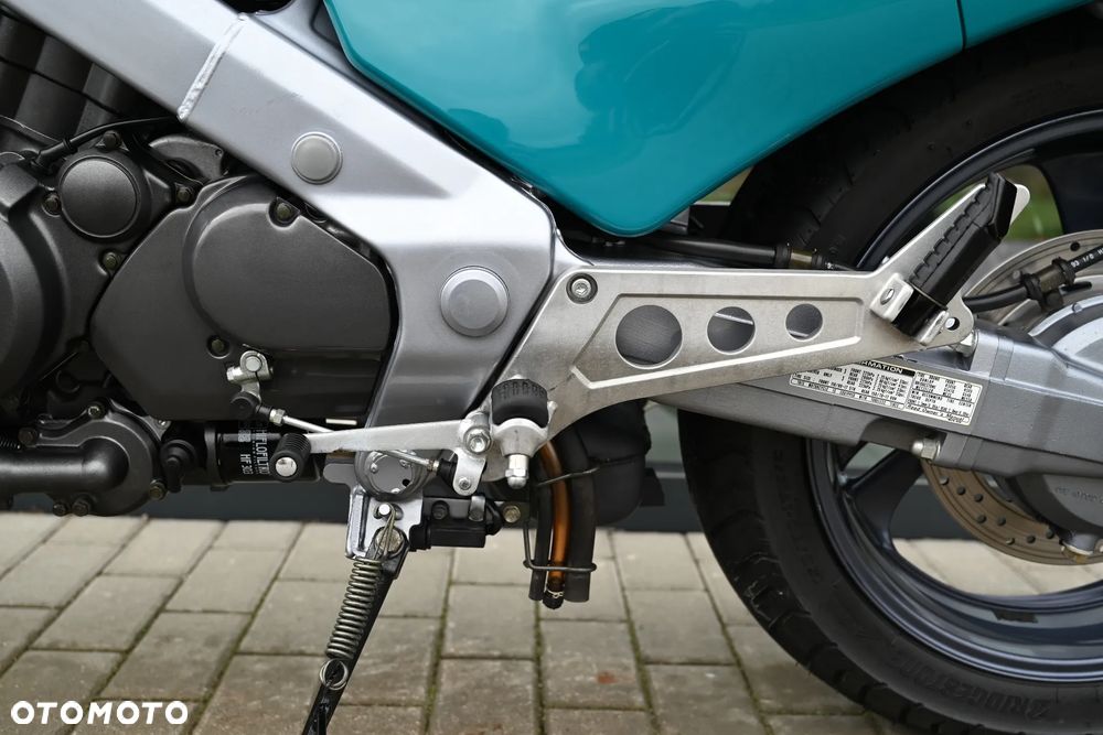 Honda NTV - 34