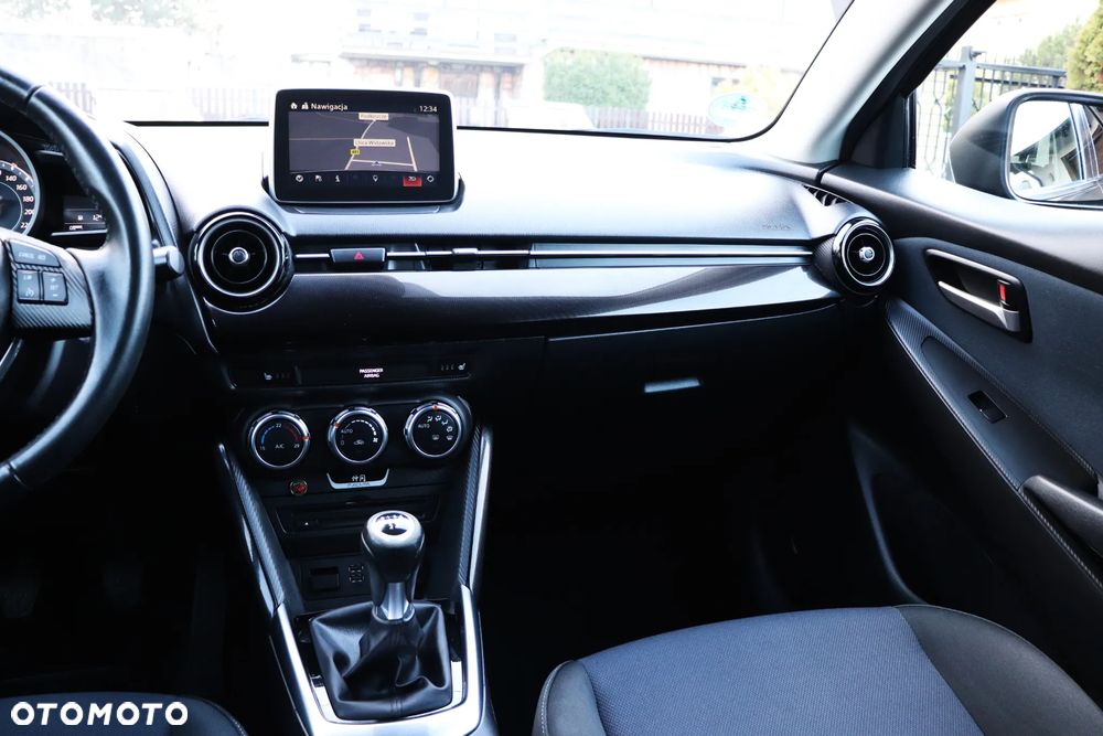 Mazda 2 SKYACTIV-G 90 Nakama - 28