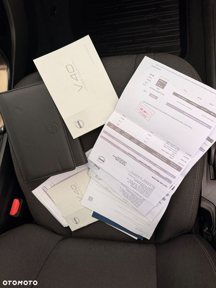 Volvo V40 Cross Country D2 Momentum - 37