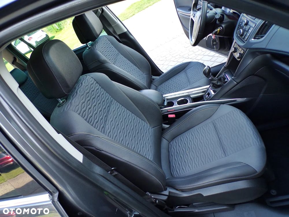 Opel Zafira Tourer 2.0 CDTI Edition - 26