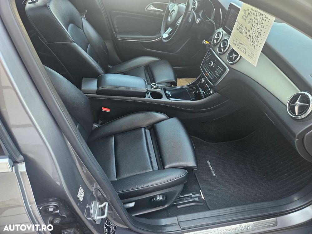 Mercedes-Benz CLA 200 d 7G-DCT AMG Line - 7