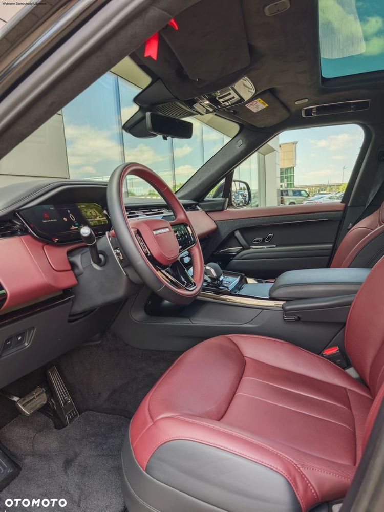 Land Rover Range Rover Sport - 16