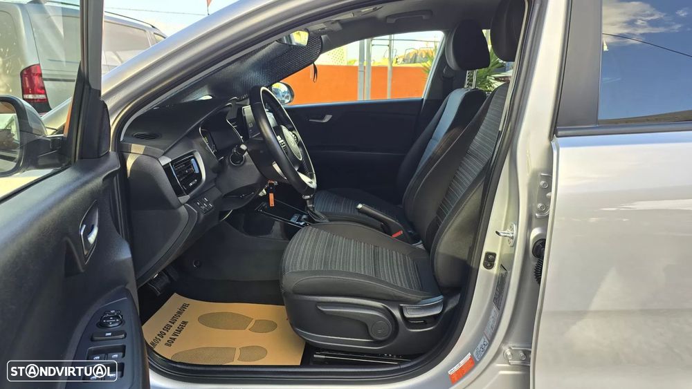 Kia Stonic 1.0 T-GDI Drive 7DCT - 12