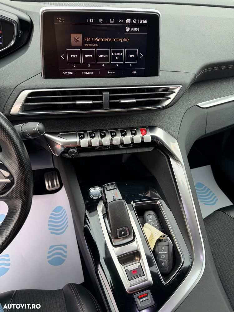 Peugeot 5008 1.6 Puretech Turbo s&s EAT8 GT-Line - 16