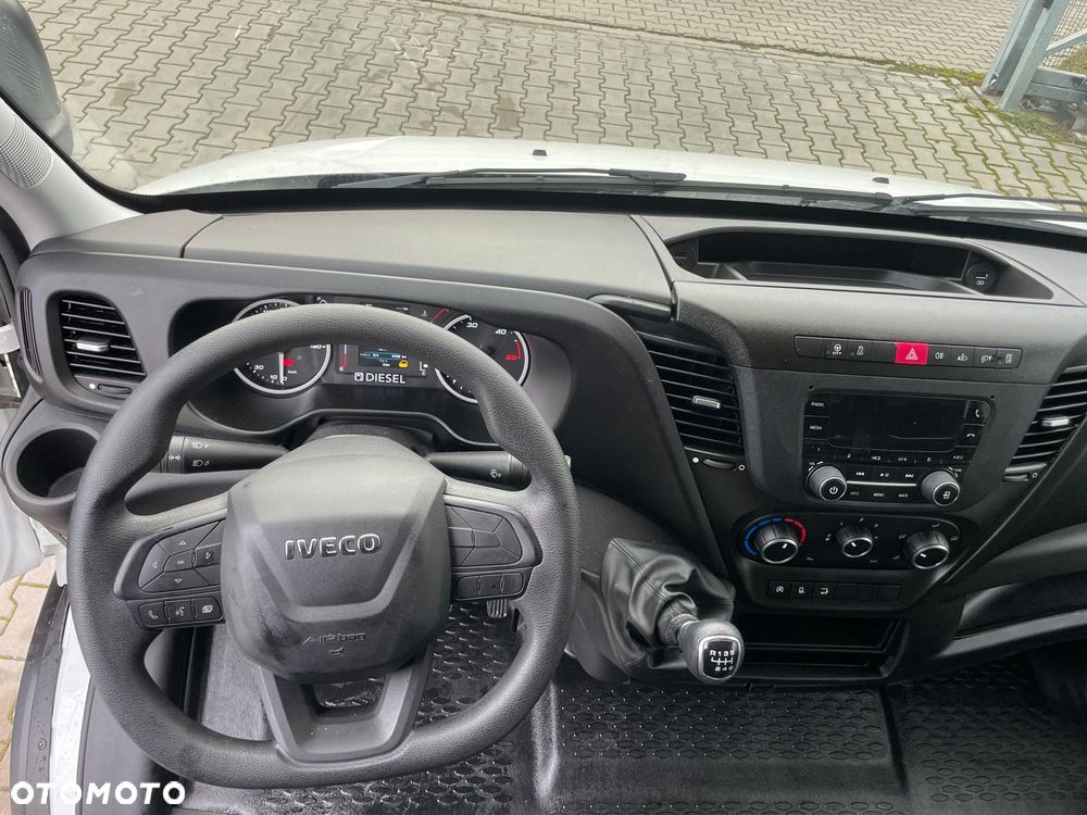 Iveco 35C16 Kontener 8EP Winda Bliźniaki - 8