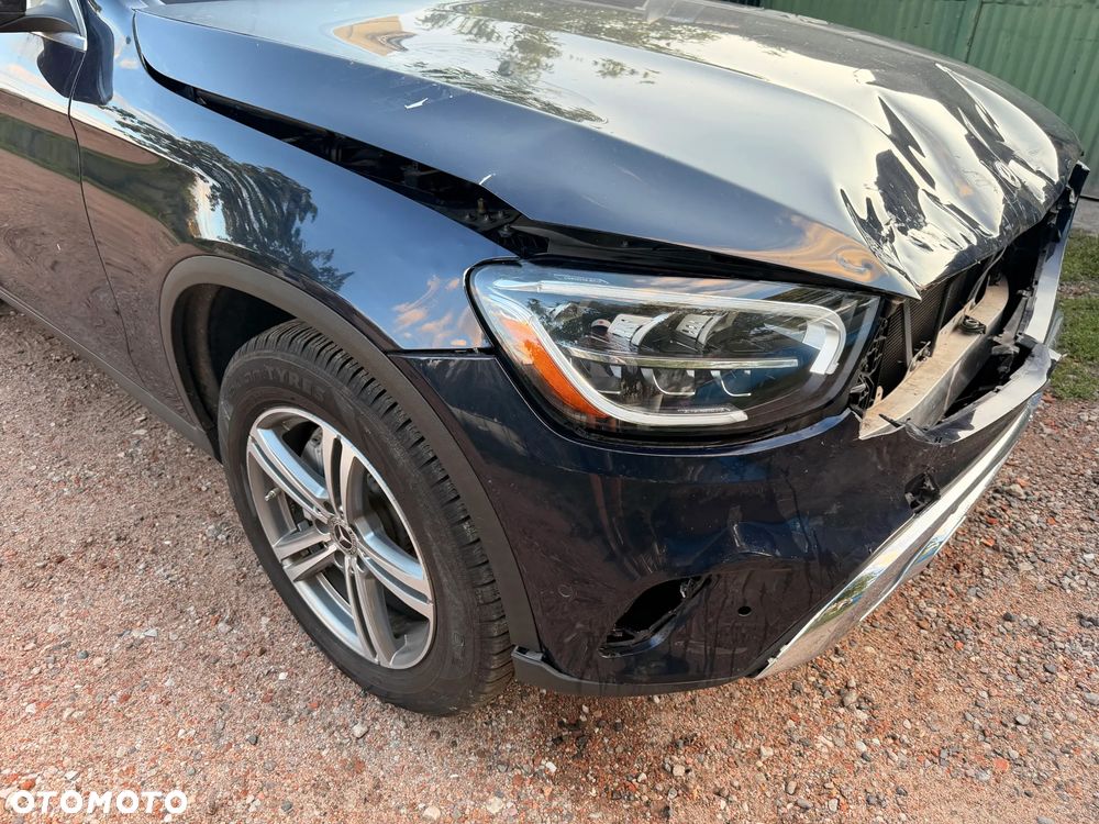 Mercedes-Benz GLC ver-300-4matic-9g--tronic-amg-line - 18