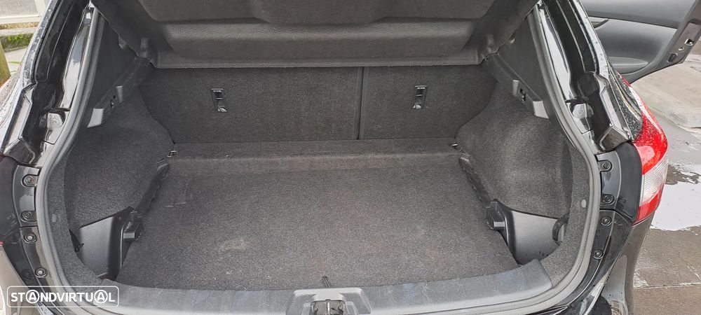 Nissan Qashqai ver-1-2-dig--t-tekna-premium-pele-preta - 22
