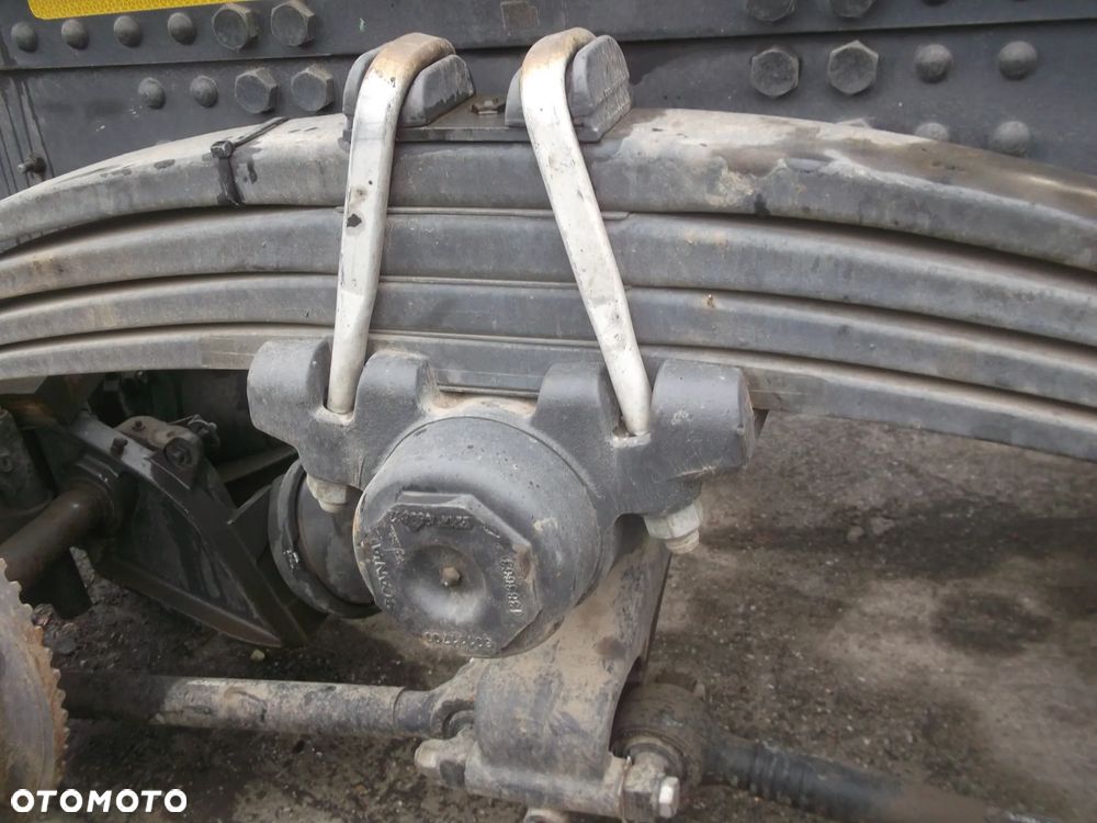 Tylny most Scania 6x4 obudowa kołyska dyfer - 9