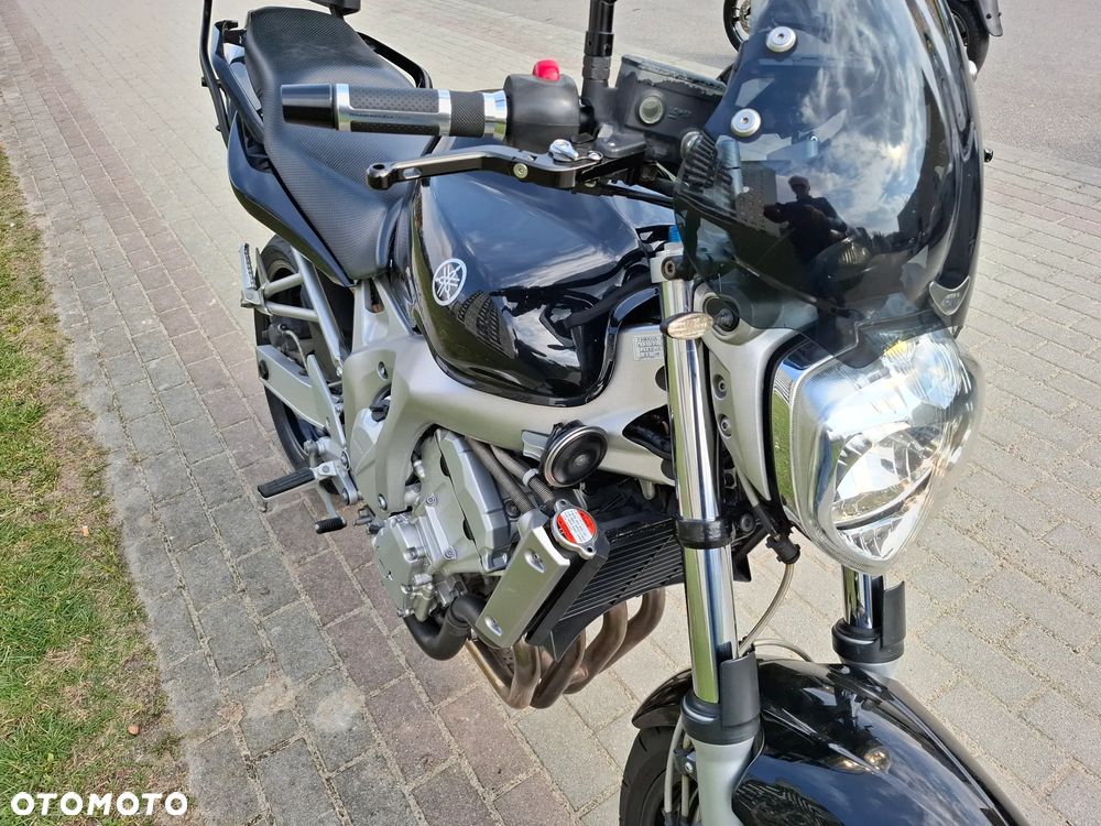 Yamaha FZ6 - 12