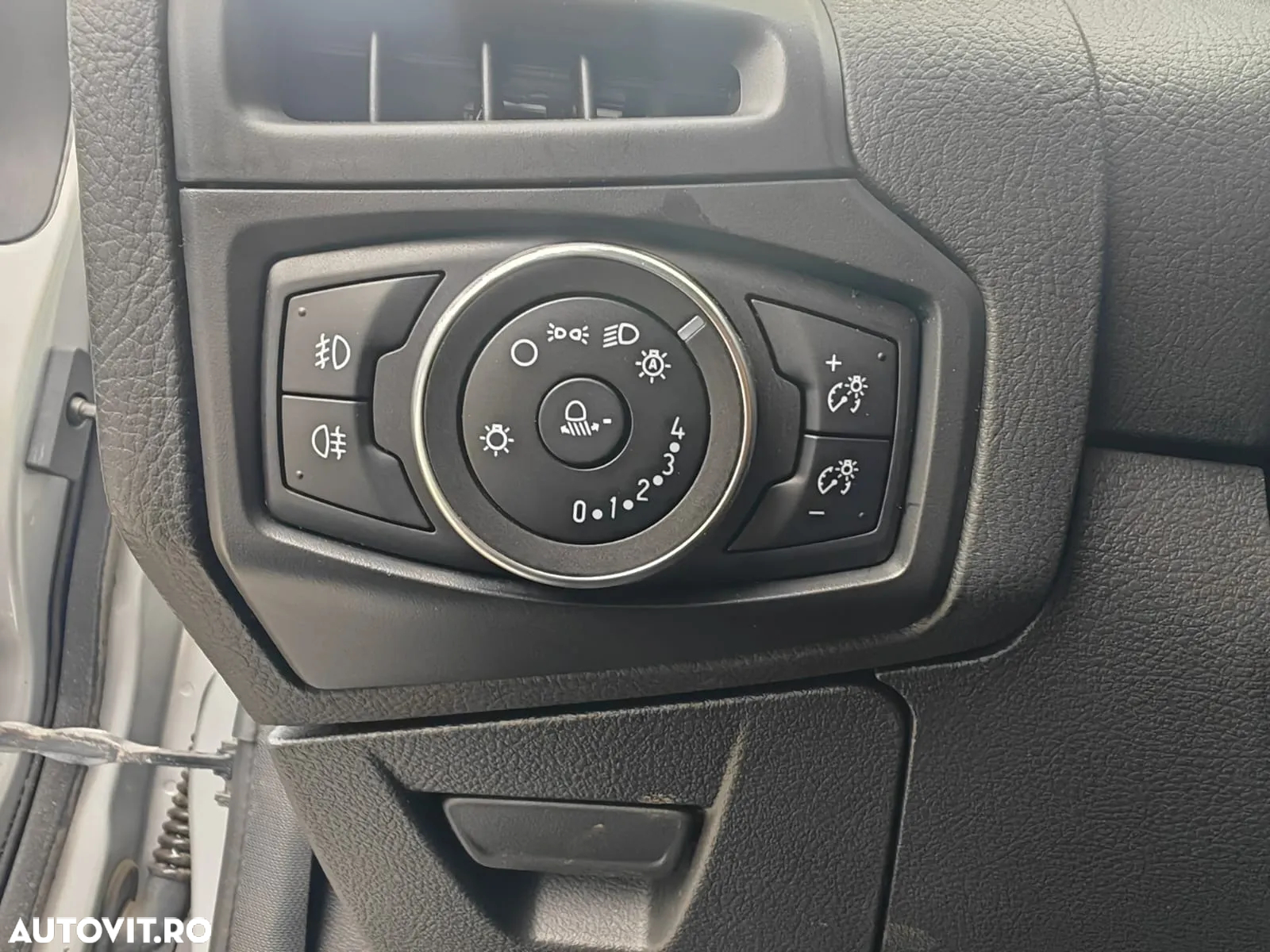 Ford Focus 1.0 EcoBoost Titanium - 17