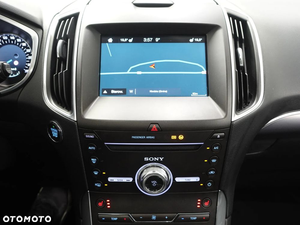 Ford S-Max 2.0 TDCi Titanium PowerShift - 32