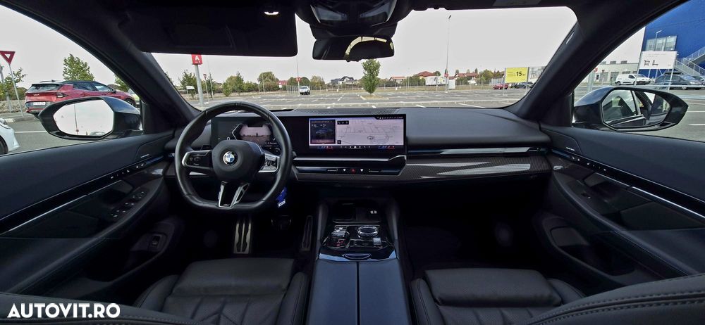 BMW Seria 5 520i AT MHEV - 12
