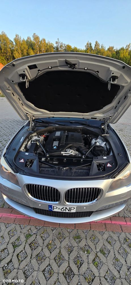 BMW Seria 7 740Li - 14