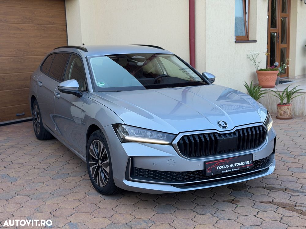 Skoda Superb 2.0 TDI DSG Premium Edition - 3