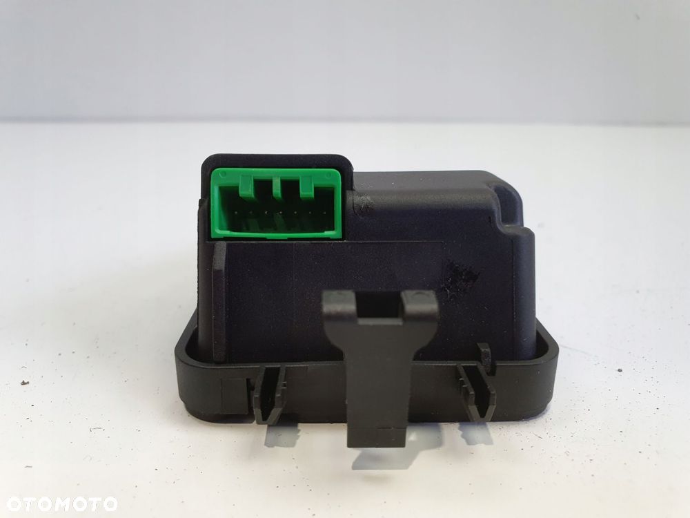 Volvo V60 S60 II XC60 CZUJNIK DESZCZU zmierzchu P31387310 - 4