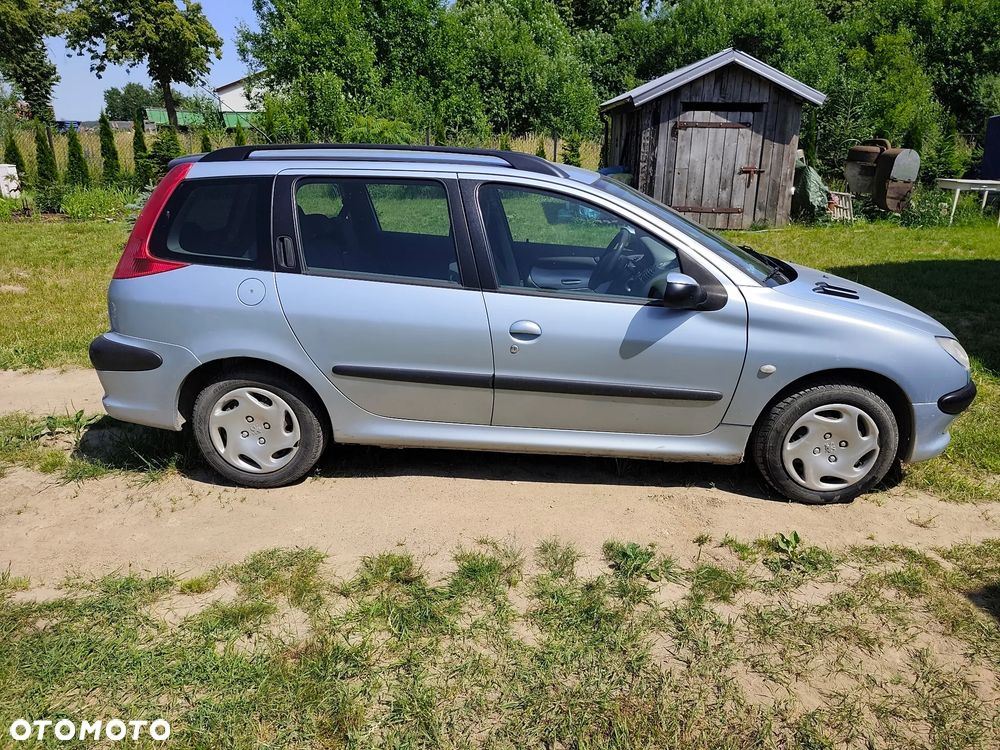 Peugeot 206 1.4 Happy - 3