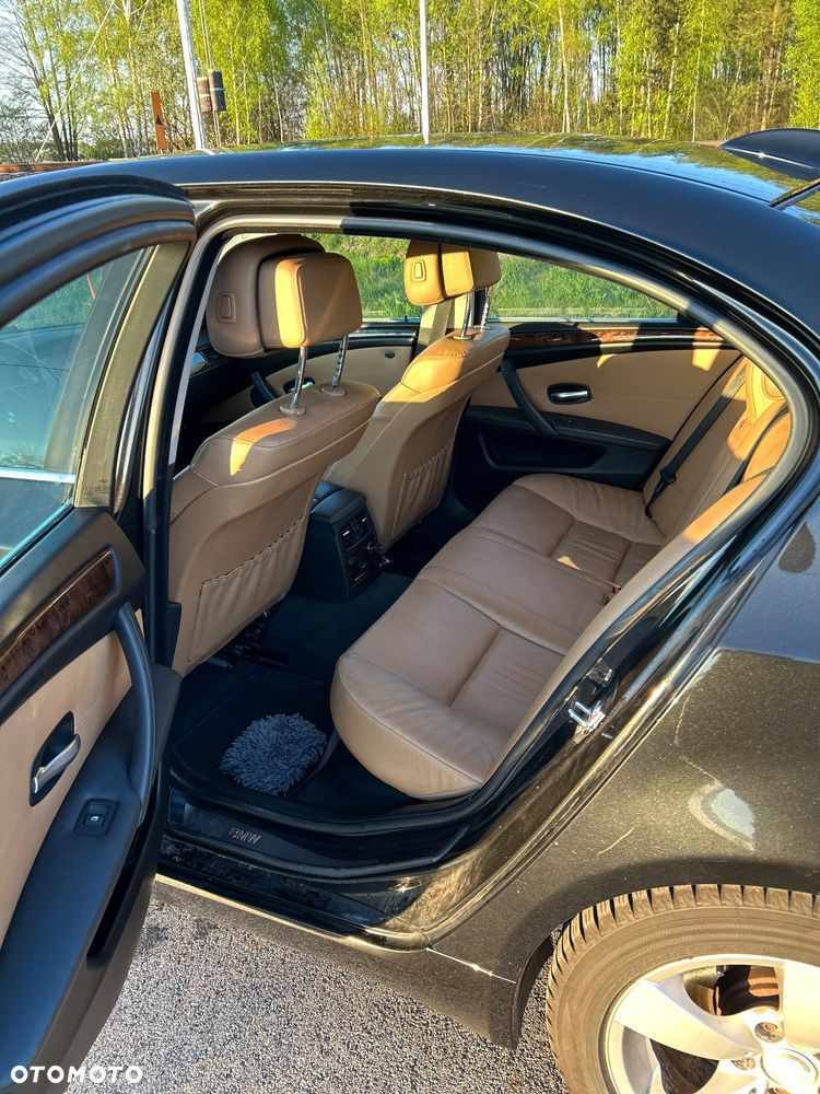 BMW Seria 5 - 13