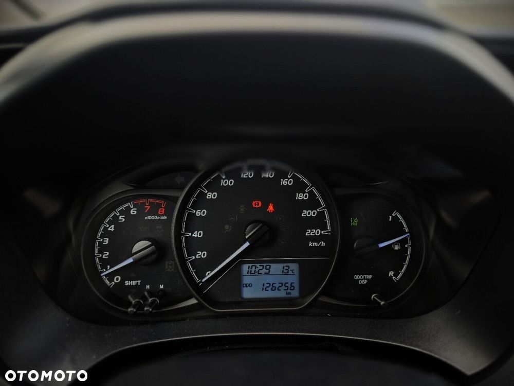 Toyota Yaris - 17