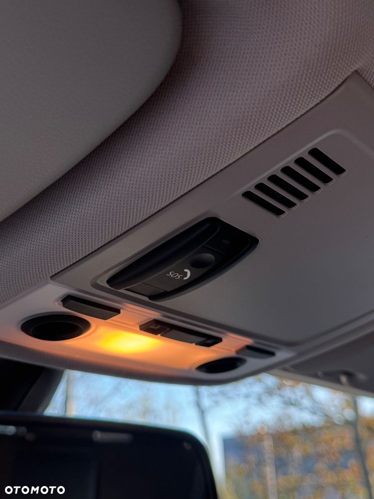 BMW Seria 3 320d DPF - 26