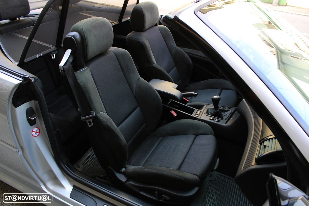BMW 325 Ci - 28