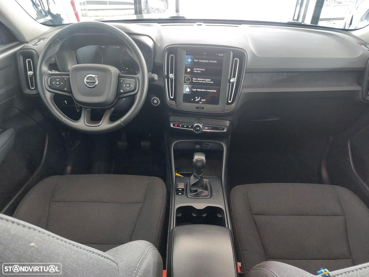 Volvo XC 40 1.5 T2 Momentum - 39