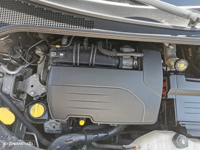 Renault Clio 1.2 16V Confort - 28
