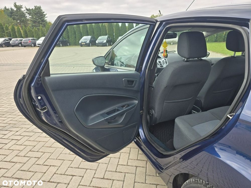 Ford Fiesta - 19