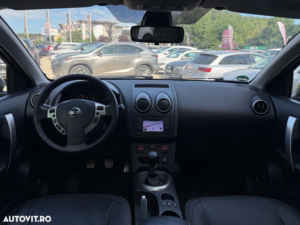 Nissan Qashqai 2.0 dCi DPF tekna - 21