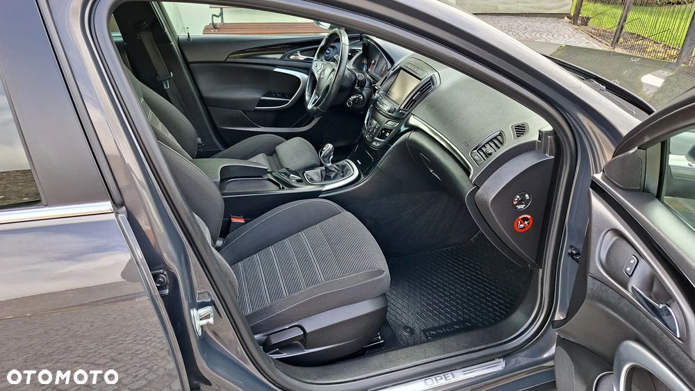 Opel Insignia 1.4 T Executive S&S - 28