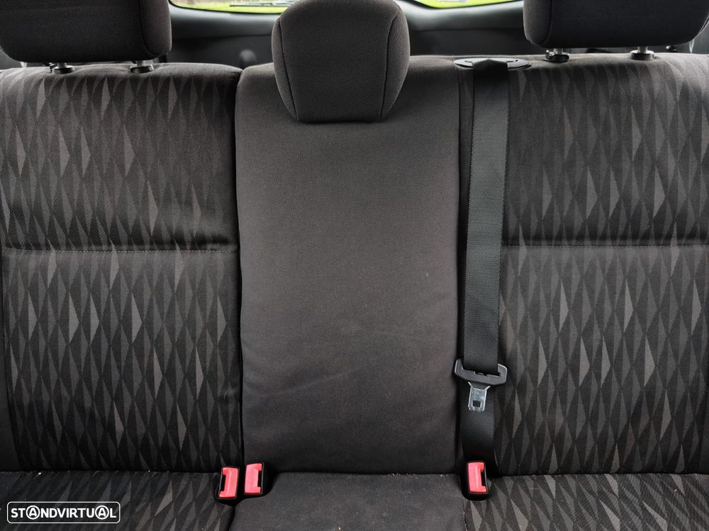 Chevrolet Cruze 1.6 LT - 9