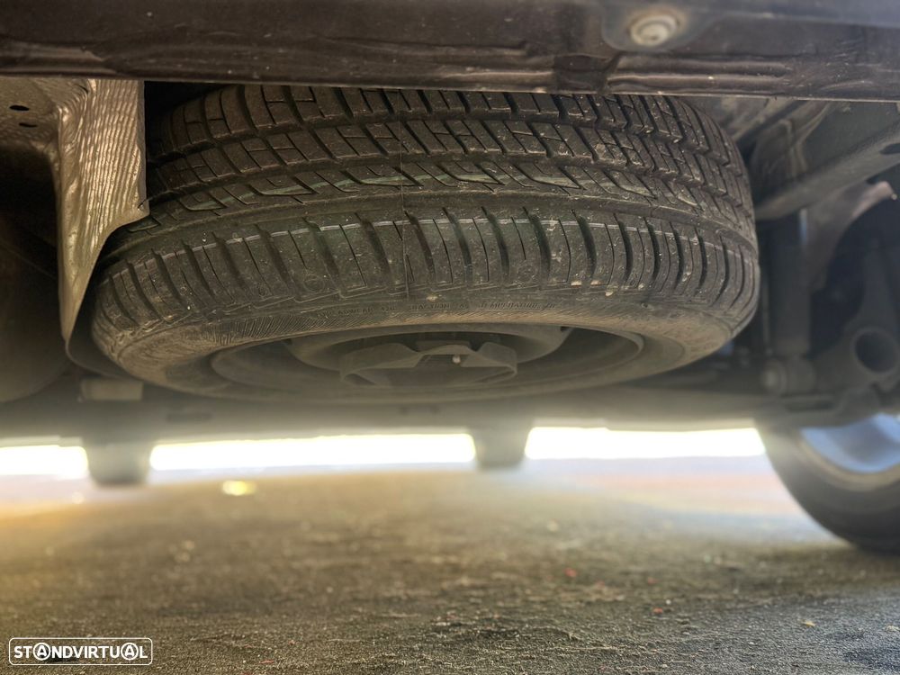 Renault Clio Sport Tourer 0.9 TCe Limited - 22