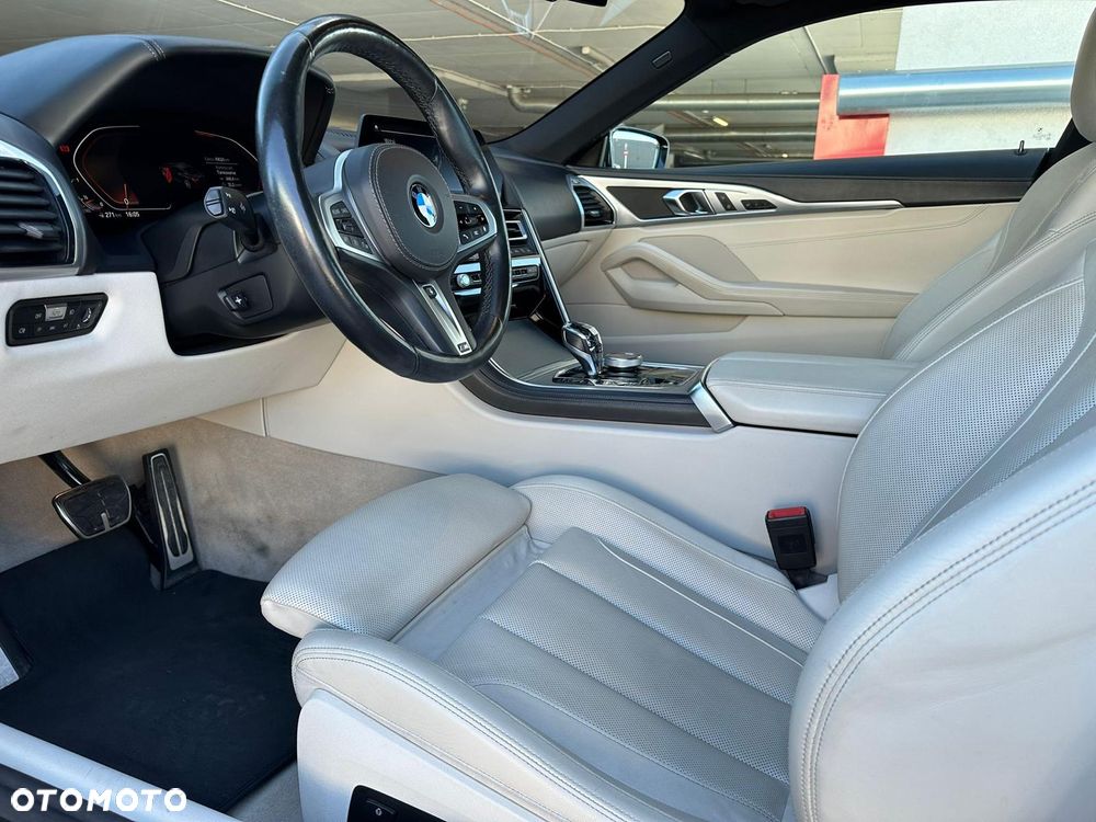 BMW Seria 8 - 20