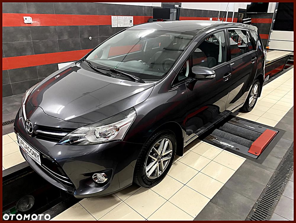 Toyota Verso 1.6 Premium EU6 - 1