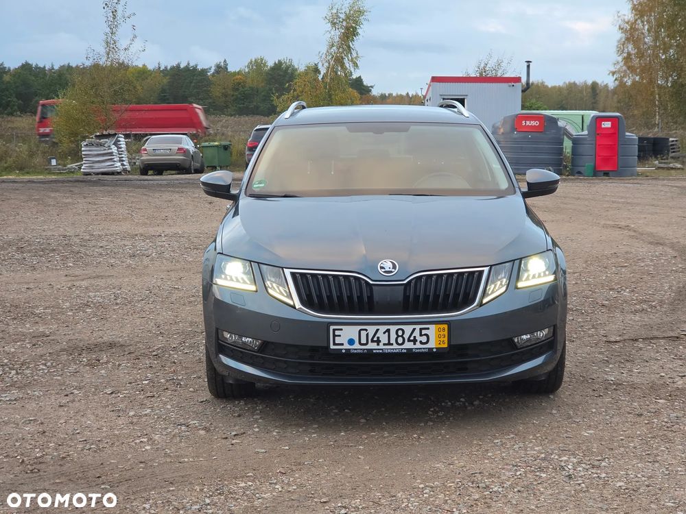 Skoda Octavia - 2